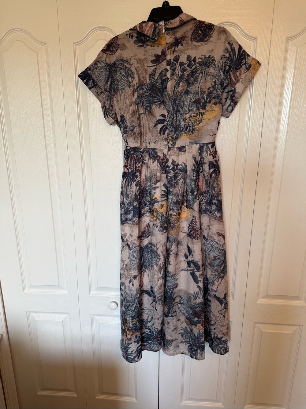 Summer dress - Picture 4 of 6